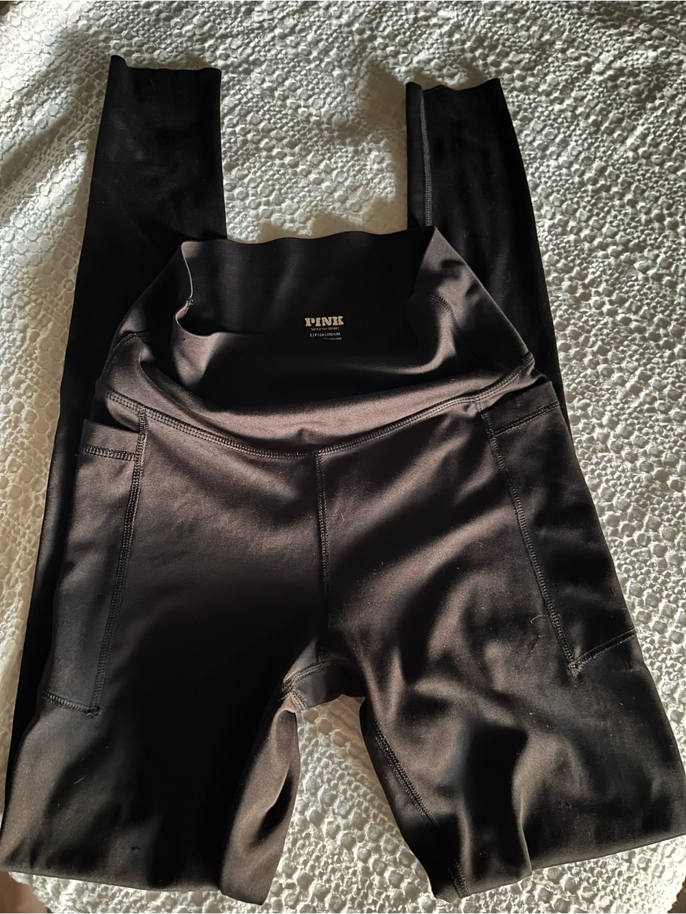 PINK Victoria's Secret Solid Black High-Waist Pocket Leggings